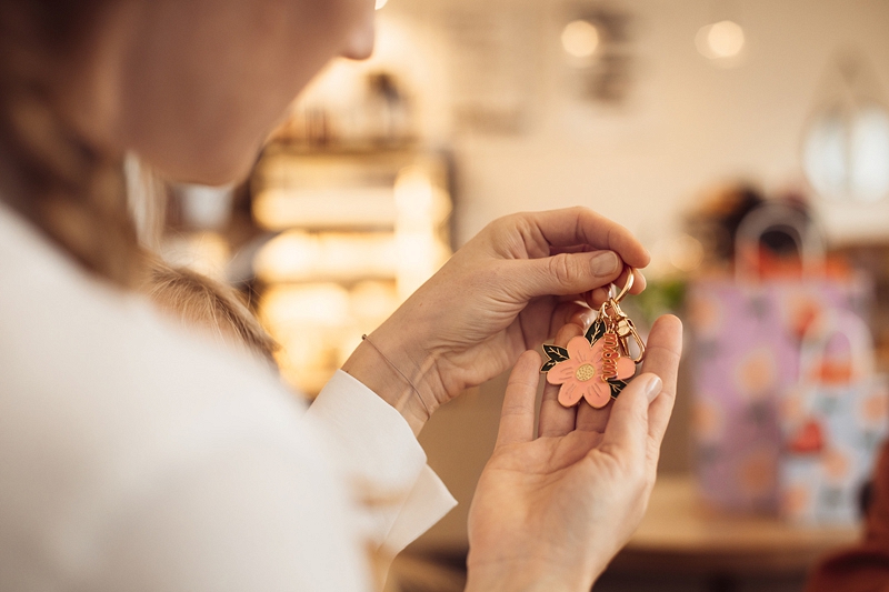 Grußkarte "Love you Mom" mit Schlüsselanhänger