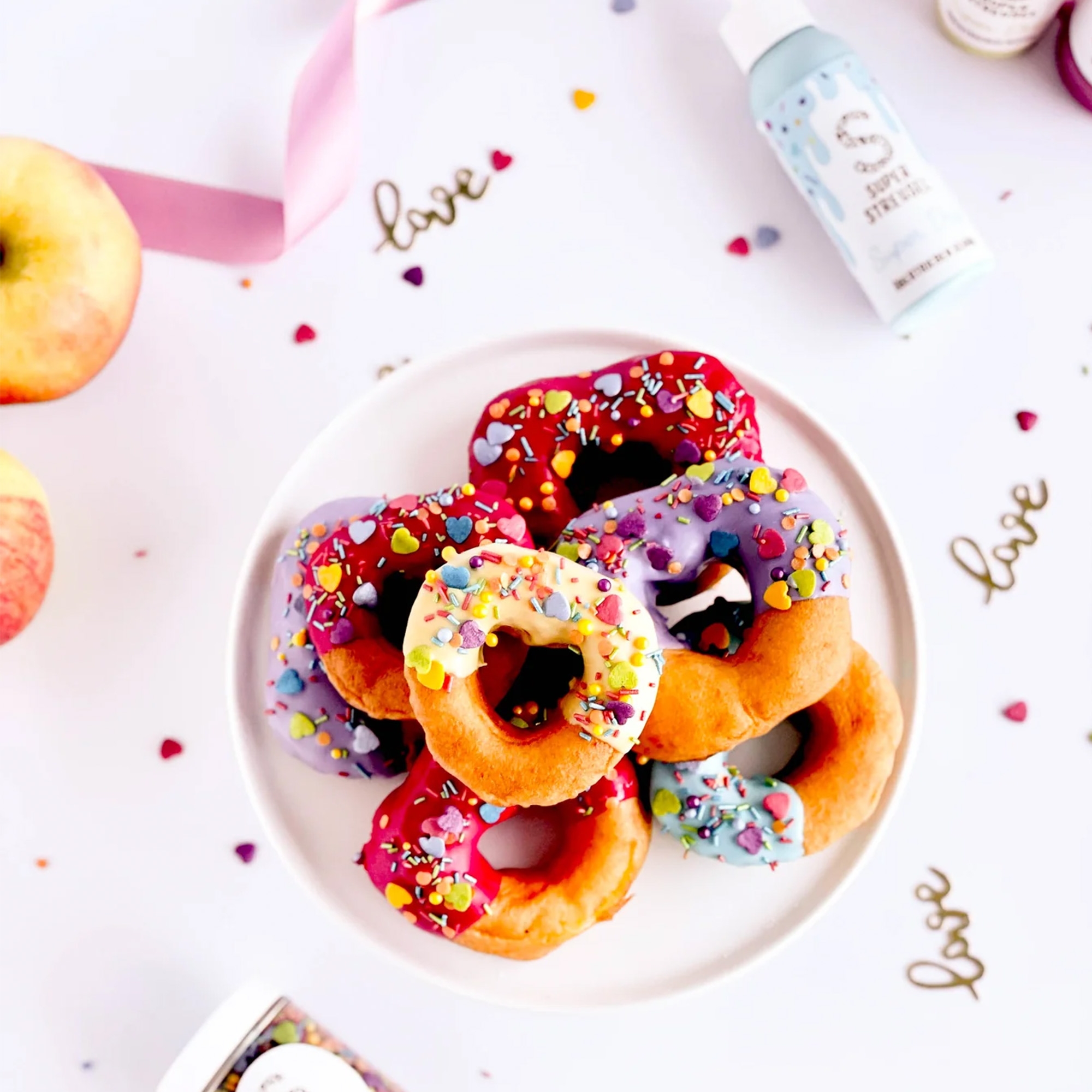 Essen, Süßigkeiten, Präsentation von Lebensmitteln, Teller, Donut