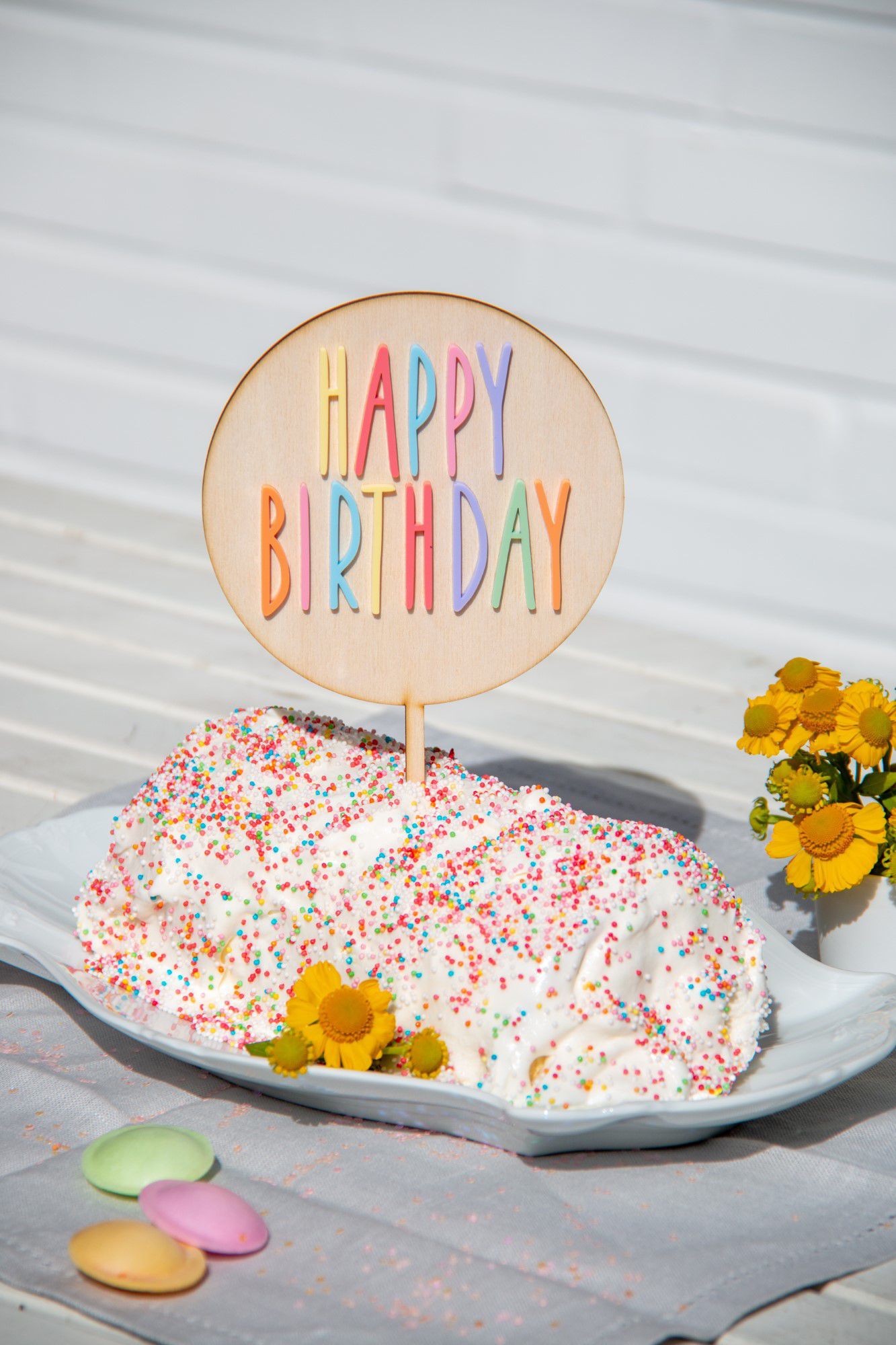 Cake Topper Happy Birthday Bunt 23cm x 13cm aus Holz & Acryl